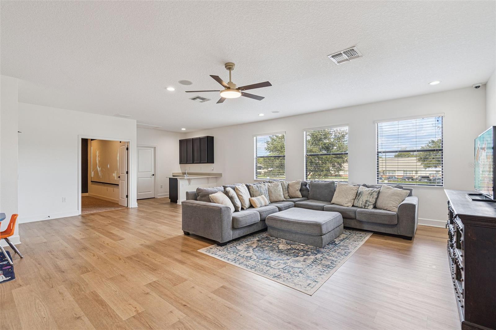 5785 SAYBROOK CIRCLE