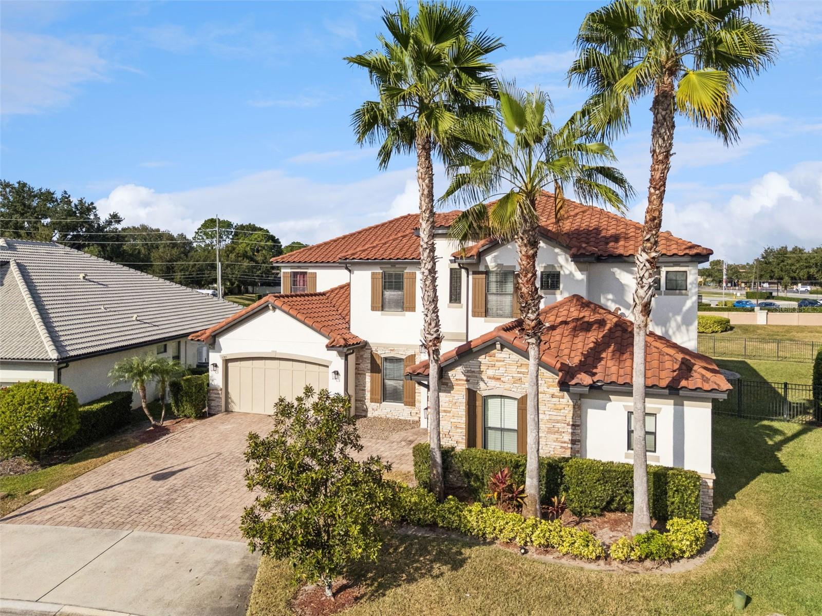 5785 SAYBROOK CIRCLE