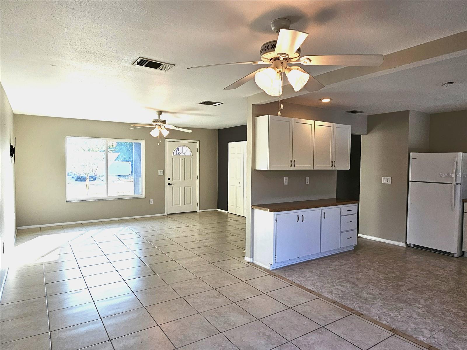 PORT CHARLOTTE SUB 52 - Residential Lease