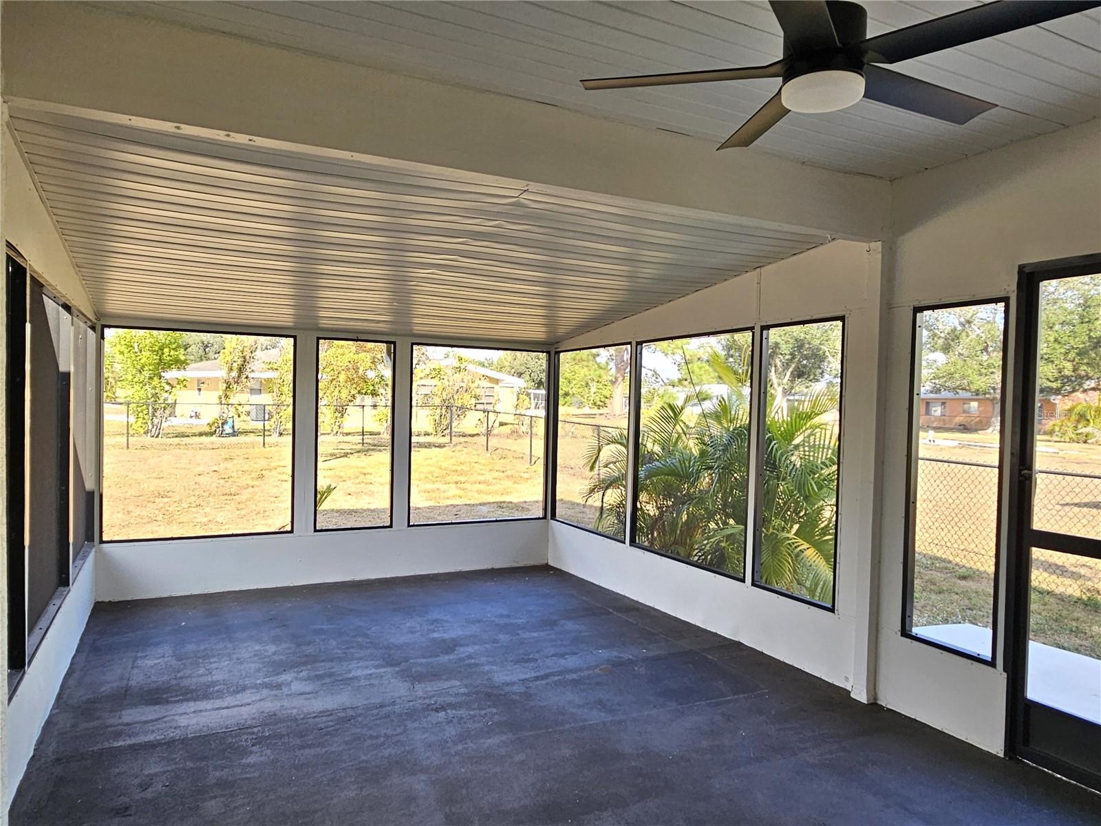 PORT CHARLOTTE SUB 52 - Residential Lease