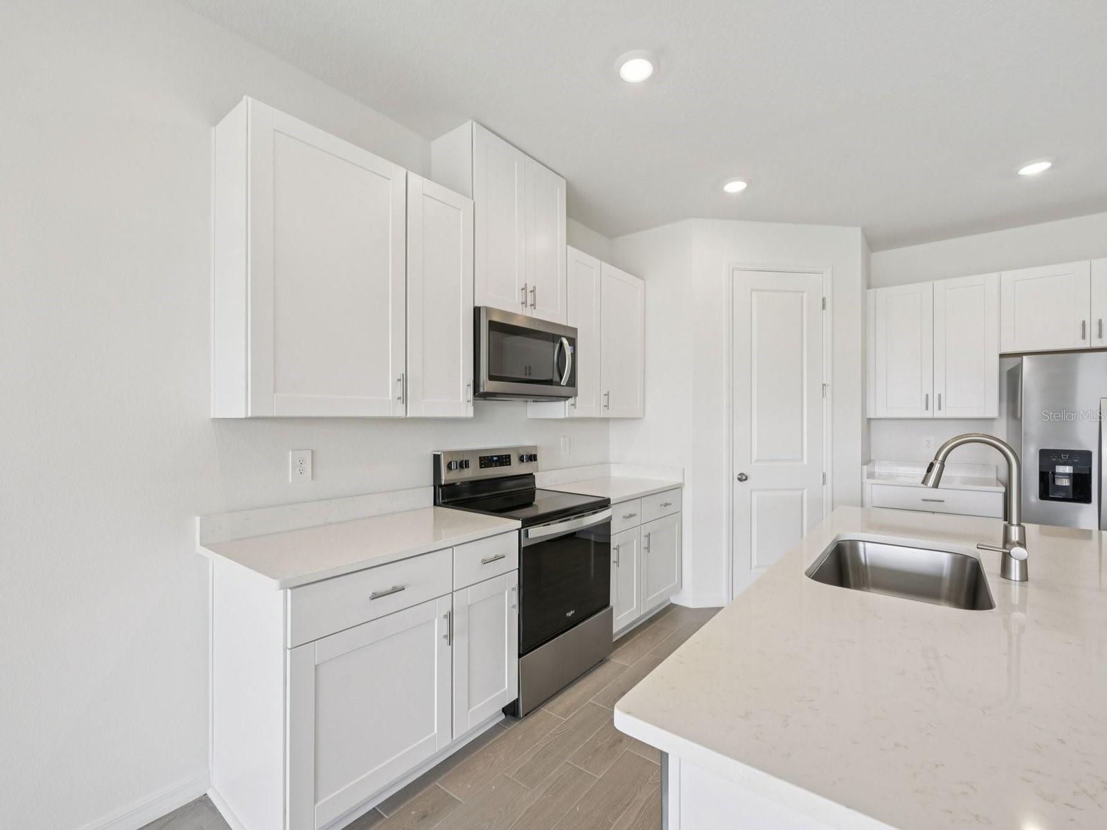 COASTERRA - Residential