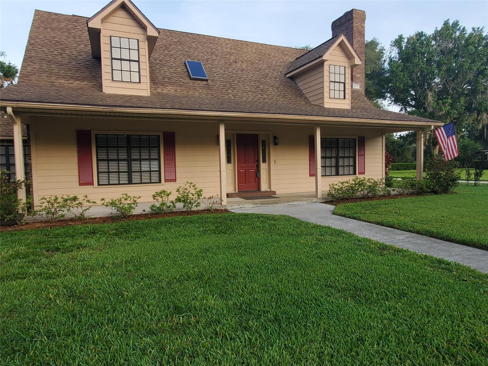 2615 SOUTHERN OAKS PLACE