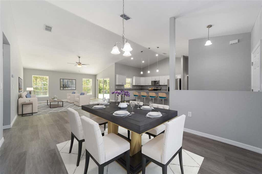 Photo of 3617 SW Breezy Point Dr, Dunnellon, FL 34431 (MLS # OM729858)