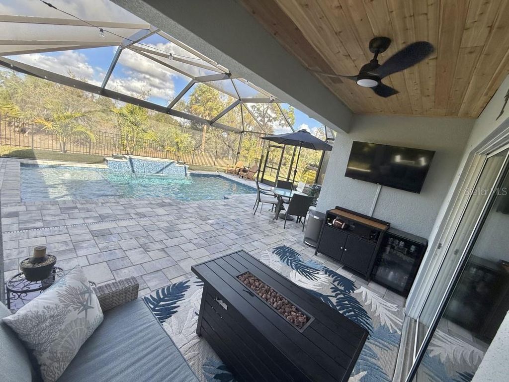 Photo of 11787 Moonsail Drive, Parrish, FL 34219 (MLS # A4679880)