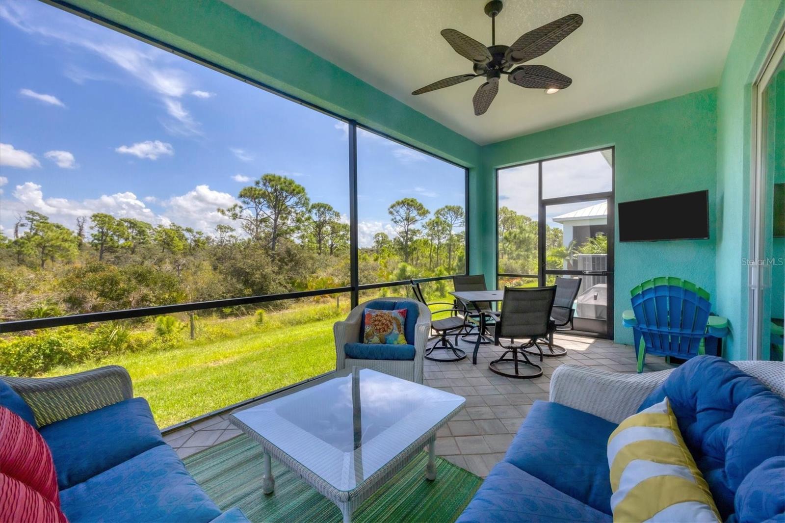 CORAL CAYE - Residential Lease