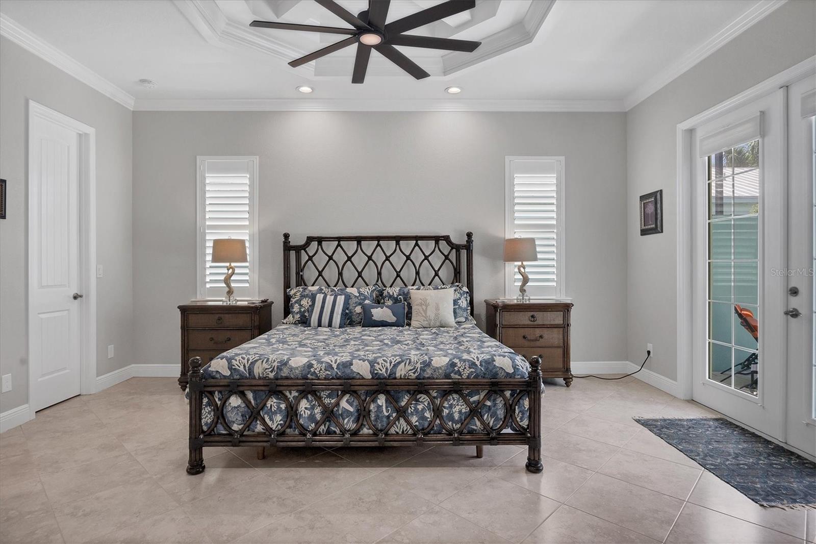 CORAL CAYE - Residential Lease