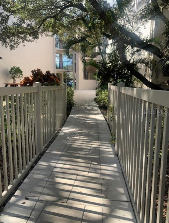 PATRICIAN OAKS - Residential