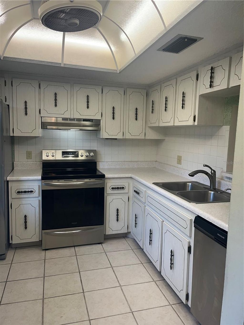 Photo of 840 Virginia Street #108, Dunedin, FL 34698 (MLS # TB8439116)