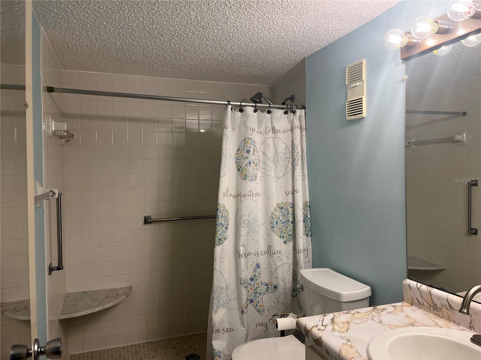 PATRICIAN OAKS - Residential
