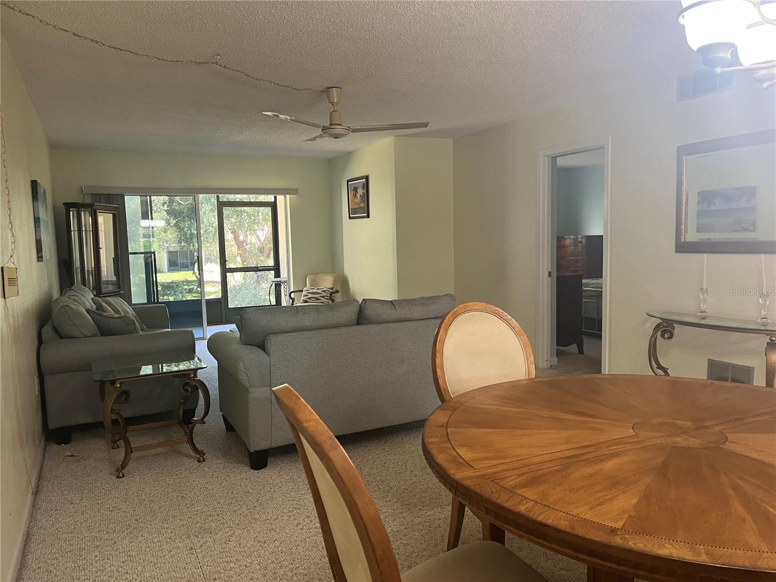 PATRICIAN OAKS - Residential