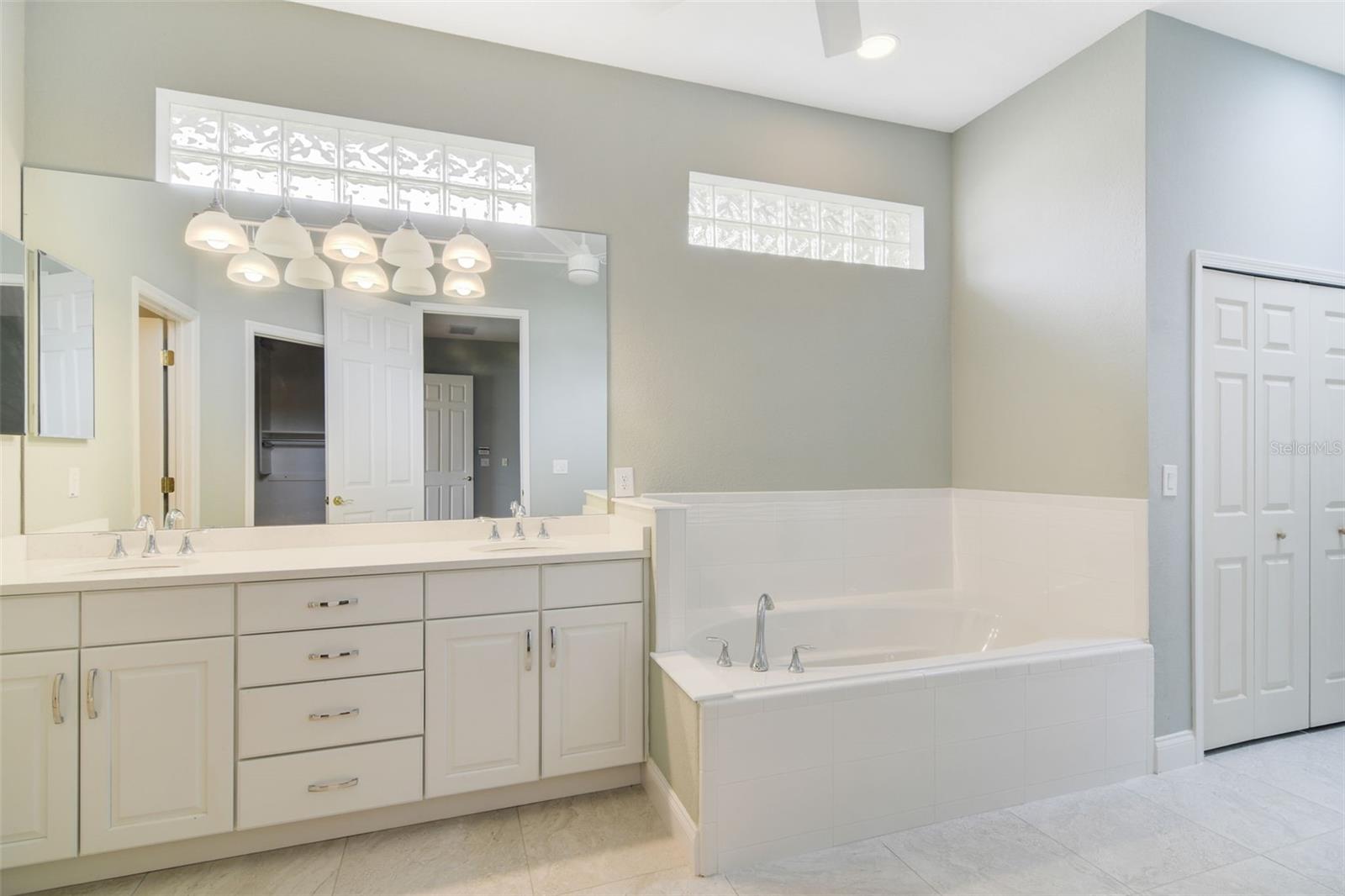 WEDGEWOOD AT SPRUCE CREEK - Residential