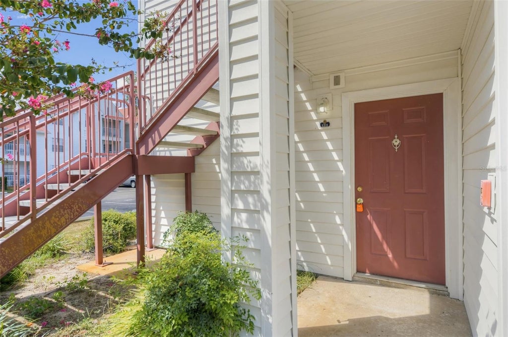 Photo of 11550 Westwood Boulevard #1211, Orlando, FL 32821 (MLS # O6440553)