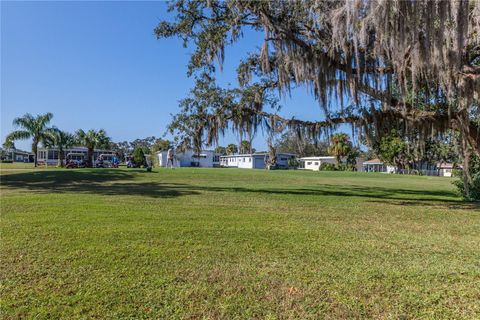 A home in BROOKSVILLE