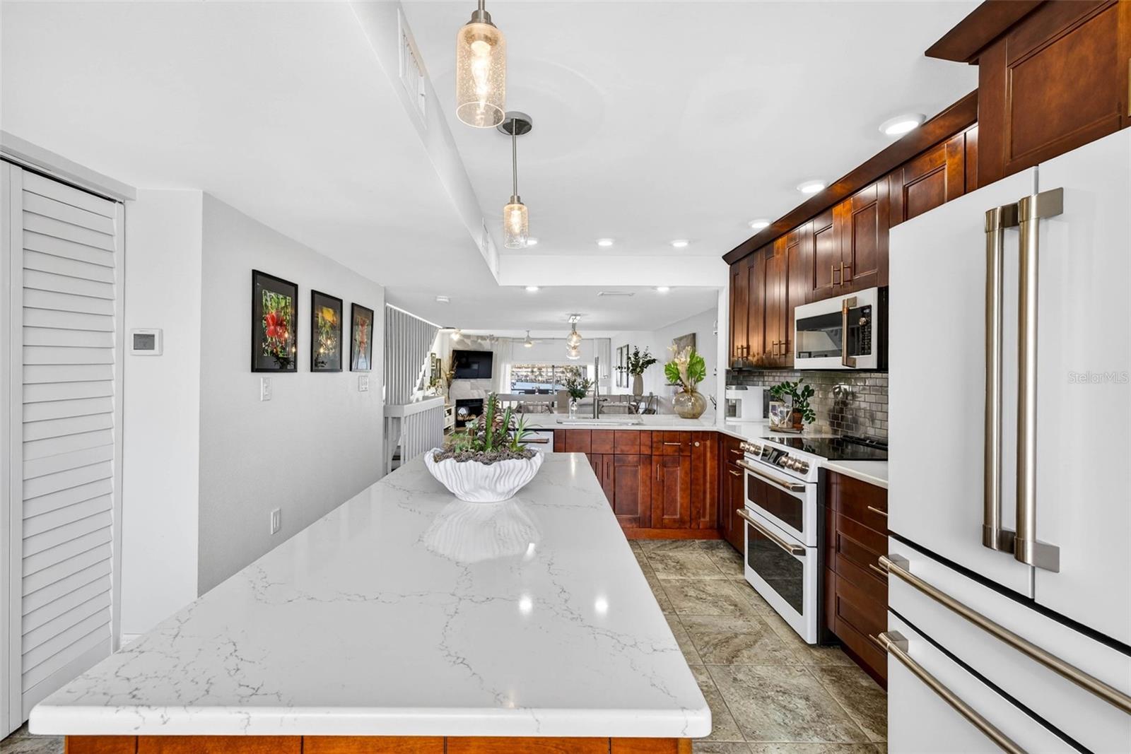 VILLAGE AT TIERRA VERDE CONDO - Residential