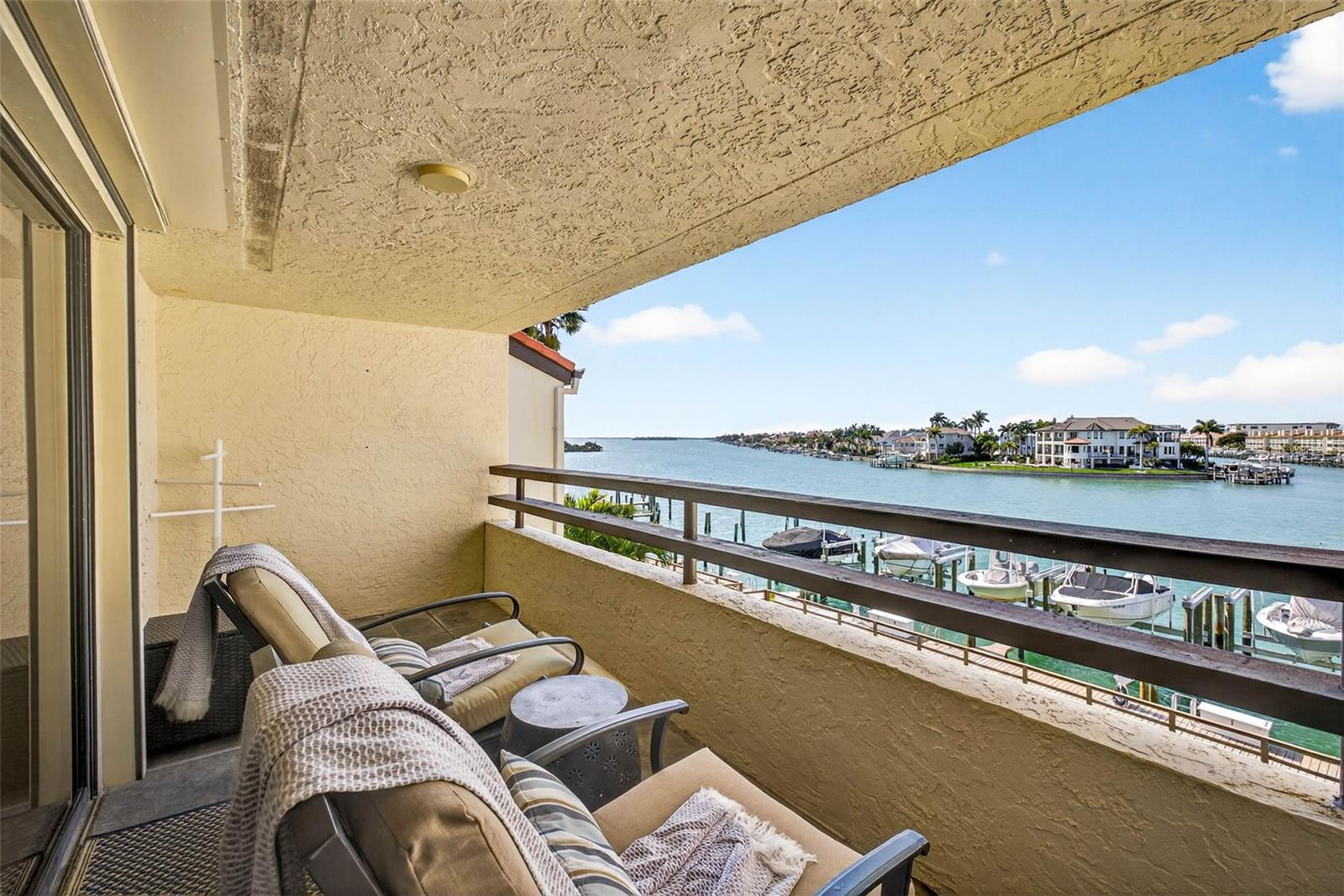 VILLAGE AT TIERRA VERDE CONDO - Residential