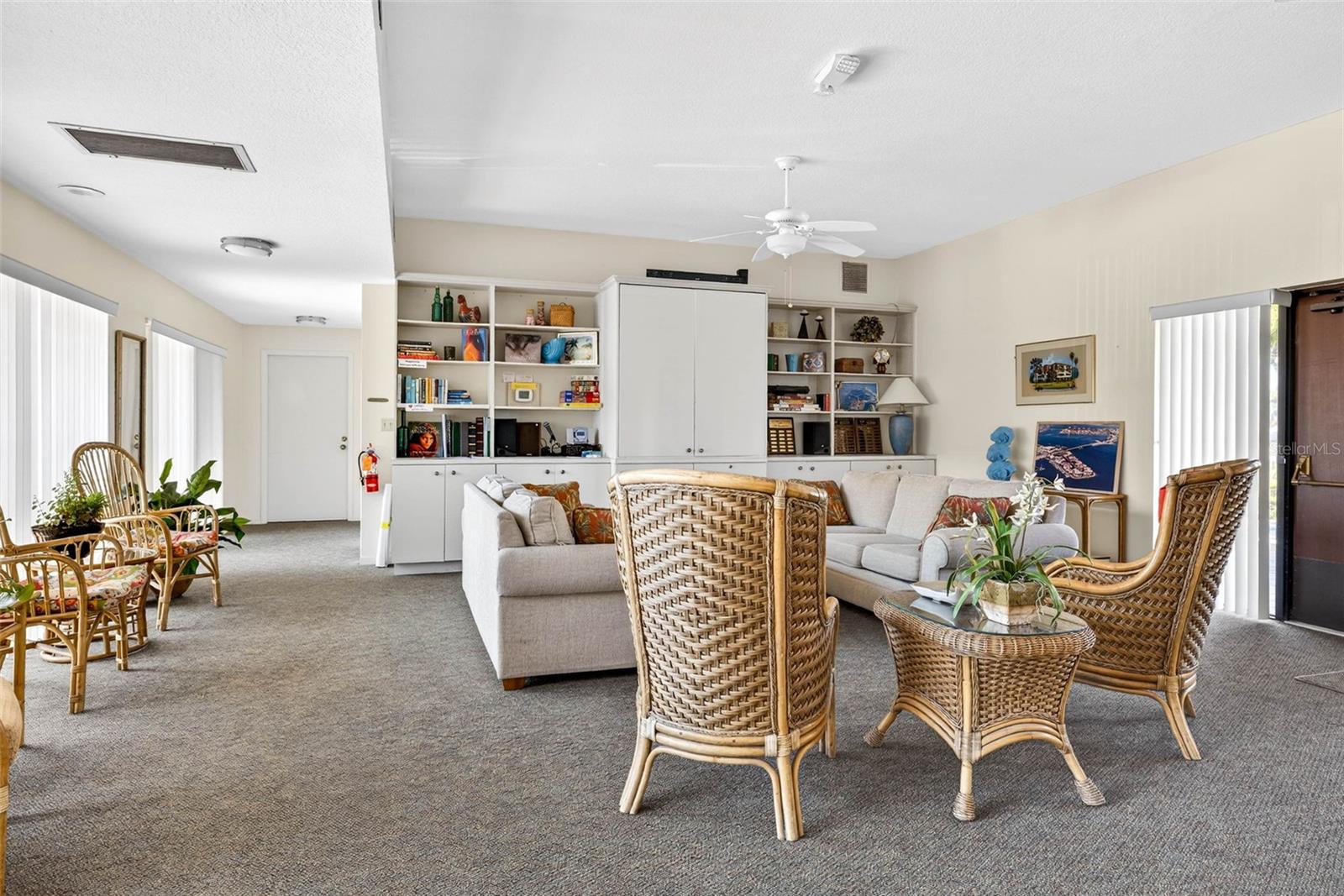 VILLAGE AT TIERRA VERDE CONDO - Residential