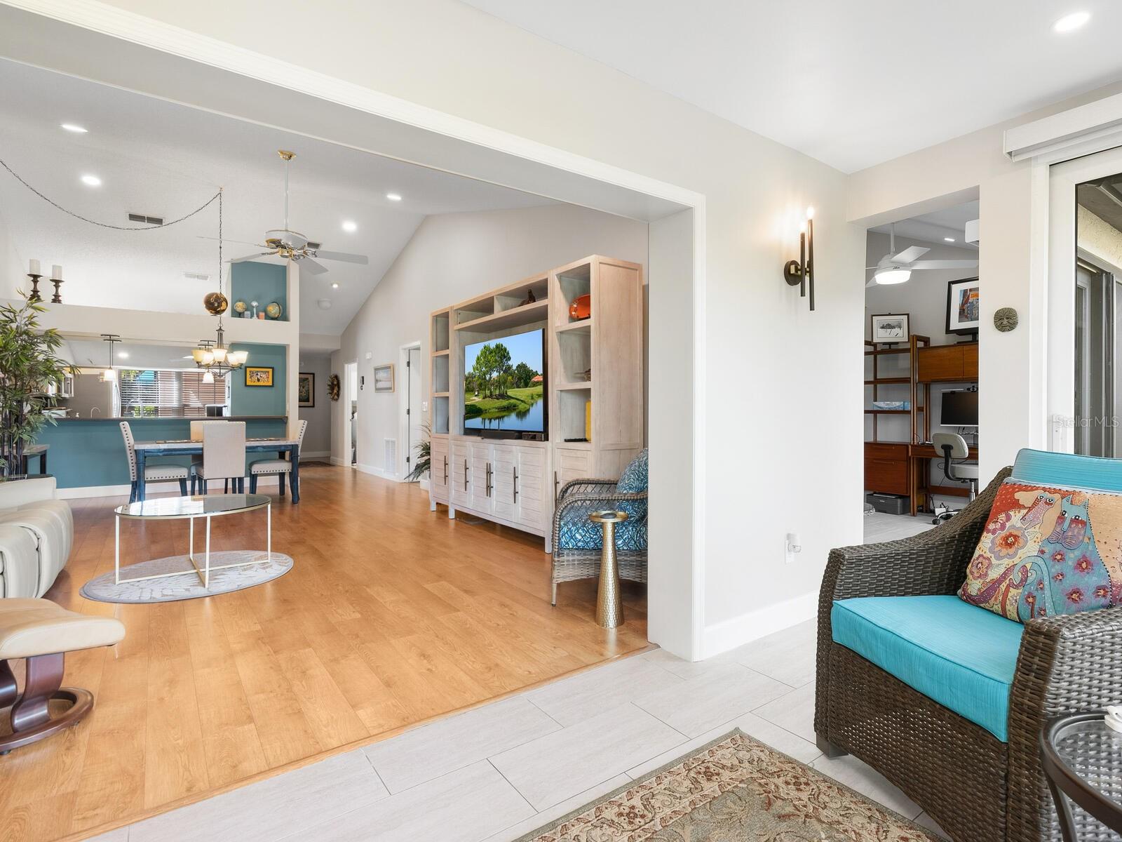 CLUBSIDE AT PALM-AIRE I & II - Residential