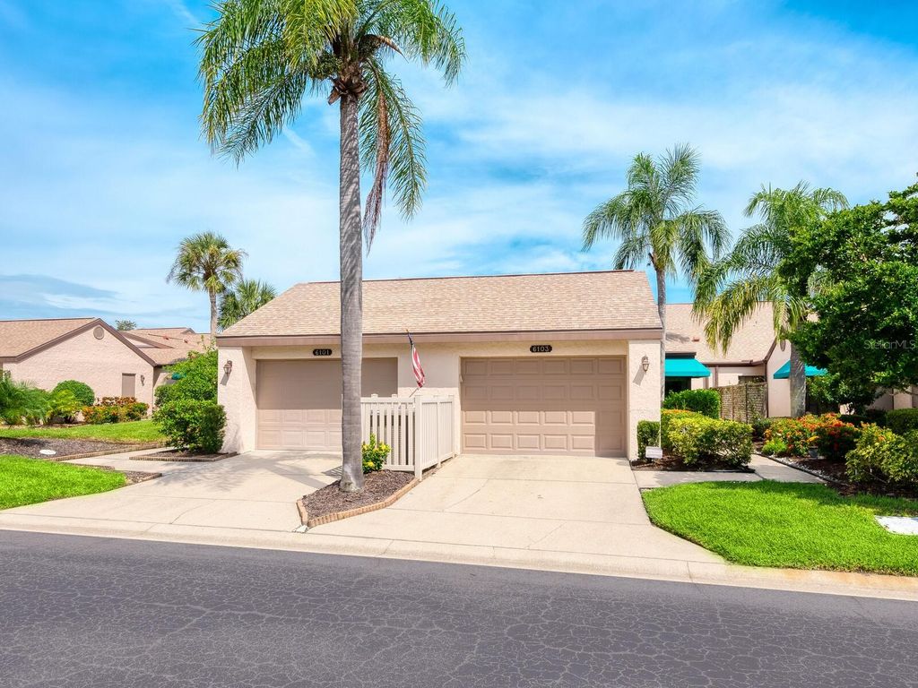 Photo of 6103 Clubside Drive #6103, Sarasota, FL 34243 (MLS # A4664991)