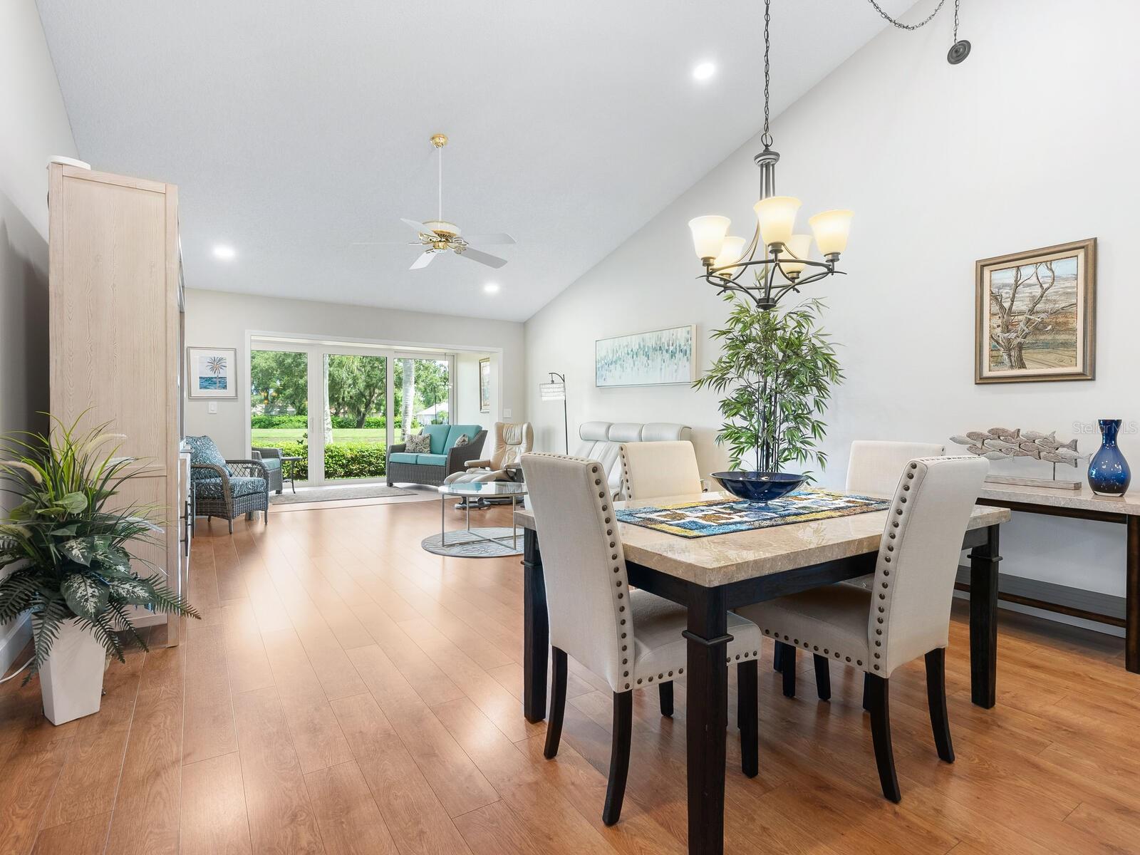 CLUBSIDE AT PALM-AIRE I & II - Residential