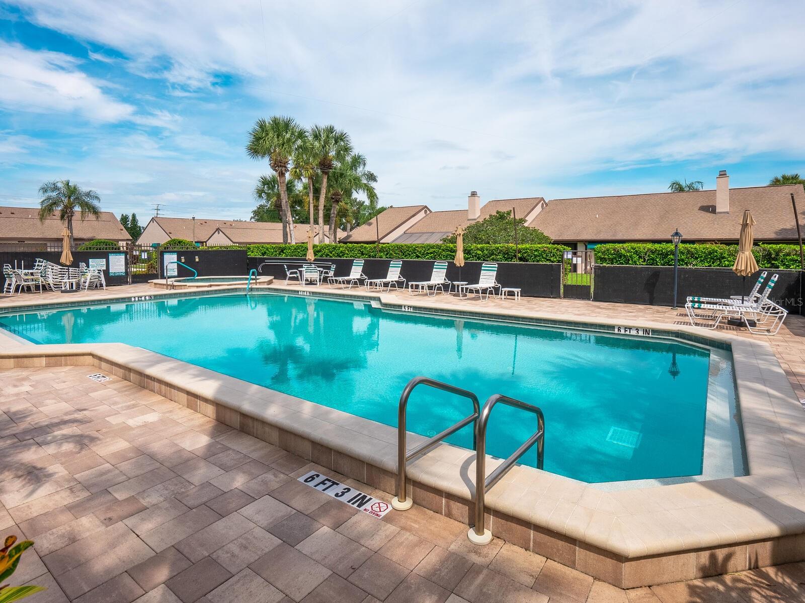 CLUBSIDE AT PALM-AIRE I & II - Residential