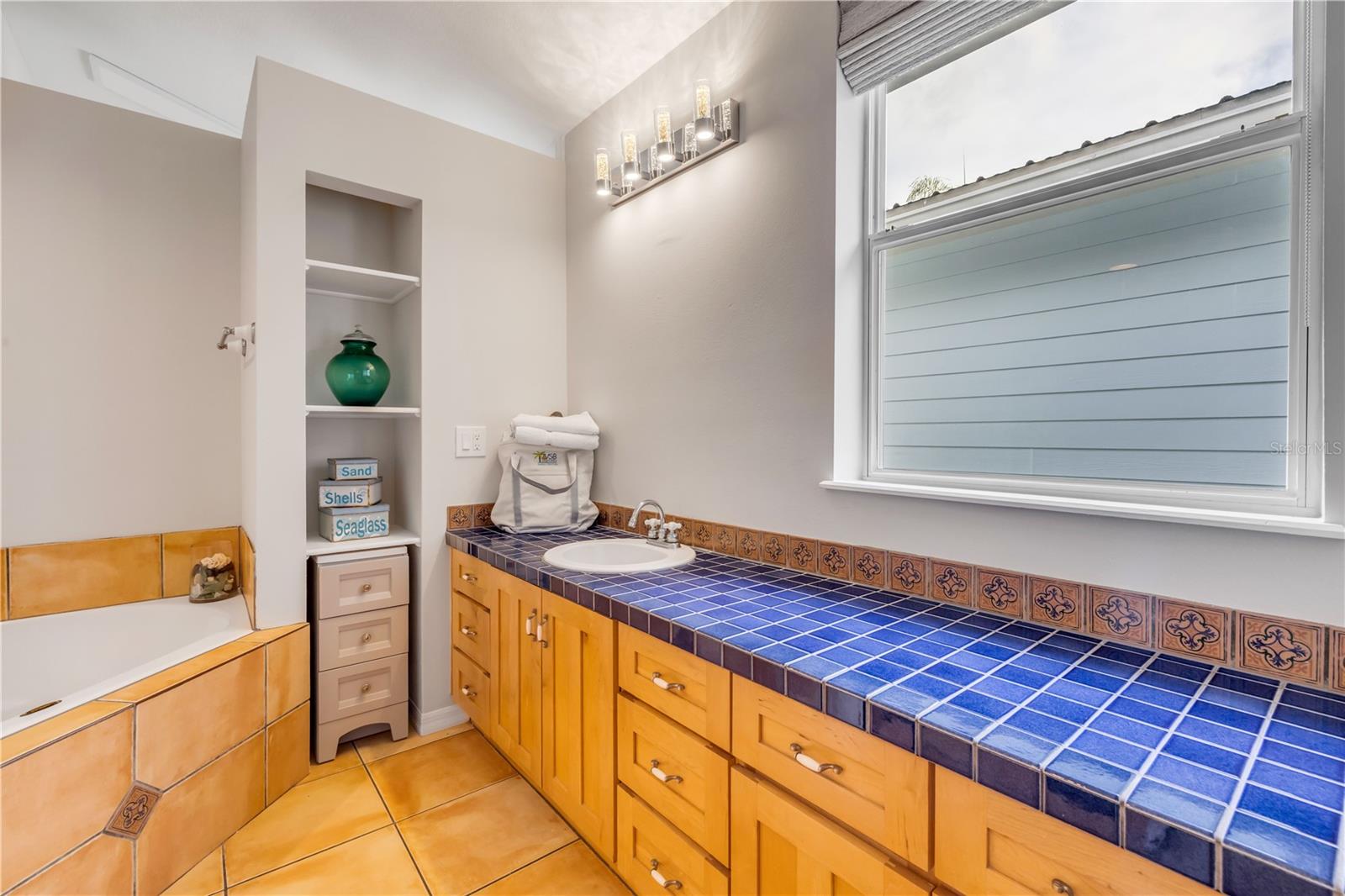 DETWILERS - Residential