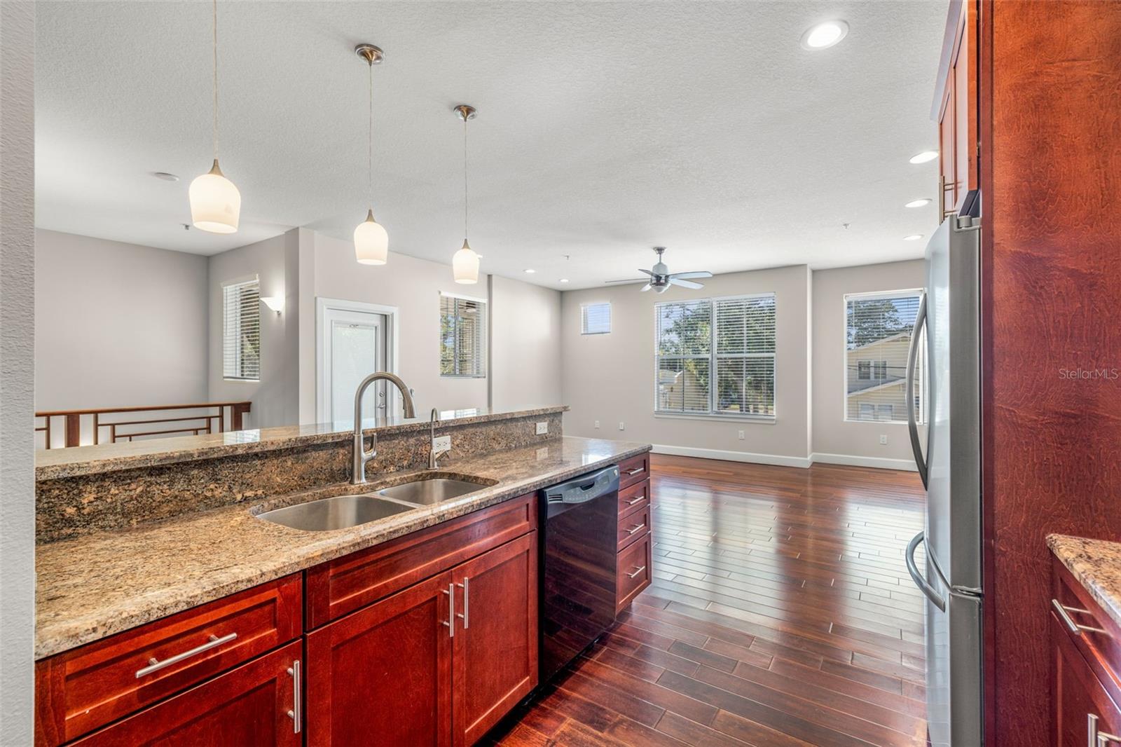 NEWPORT PALMS TWNHMS - Residential Income