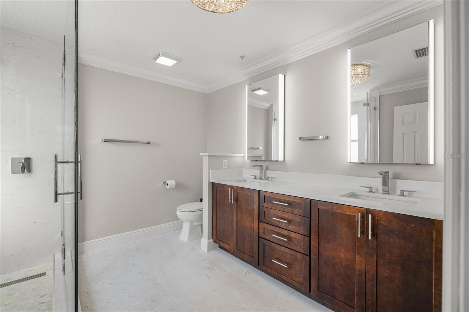 NEWPORT PALMS TWNHMS - Residential Income