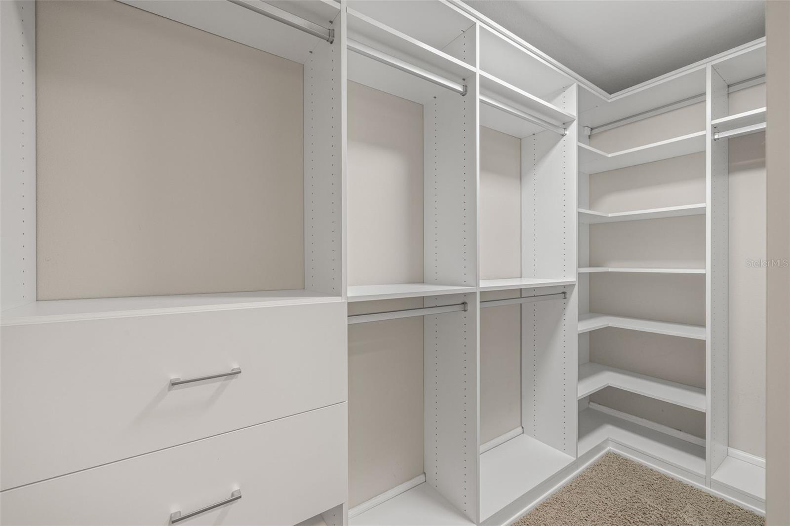 NEWPORT PALMS TWNHMS - Residential Income