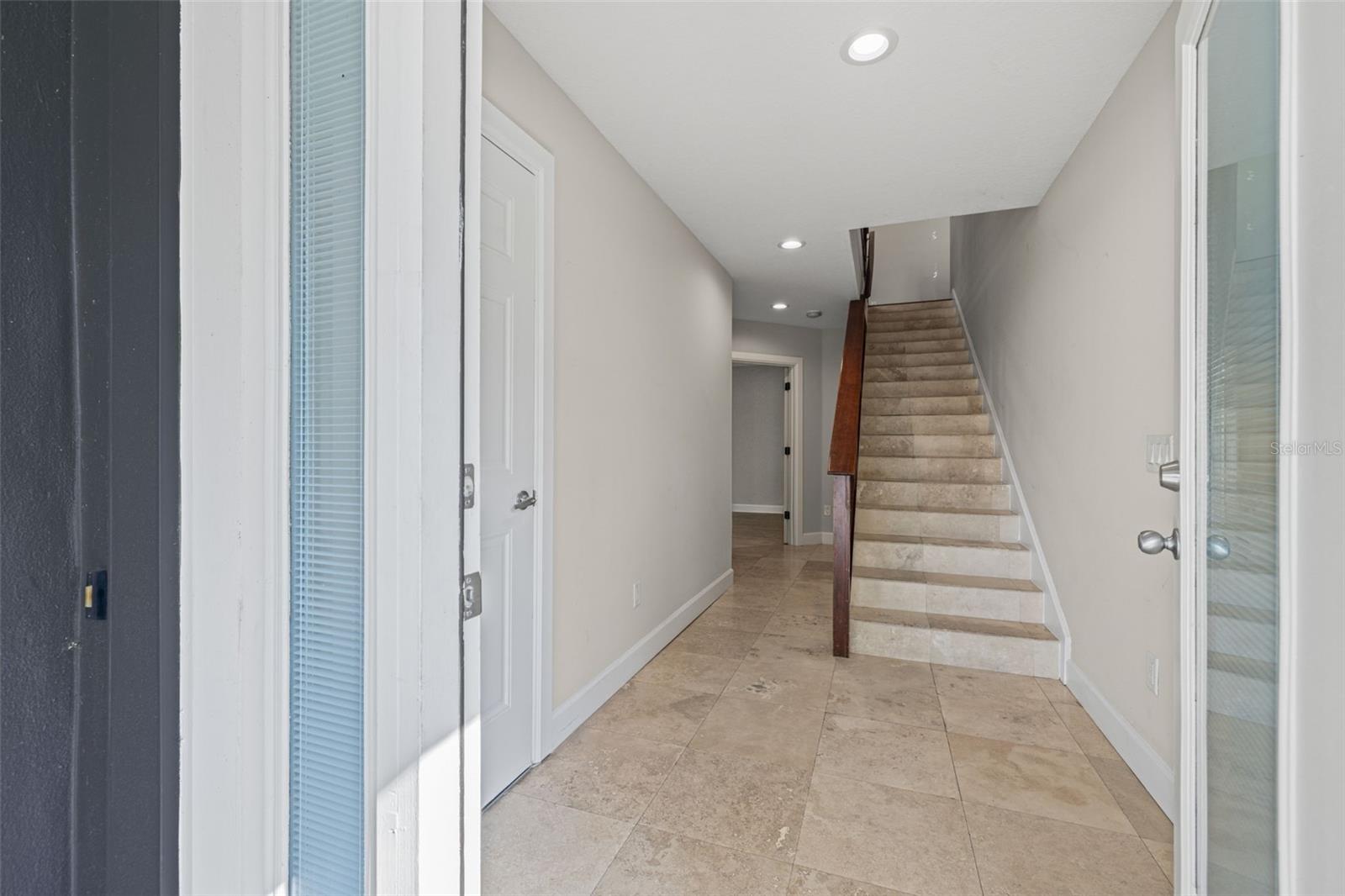 NEWPORT PALMS TWNHMS - Residential Income