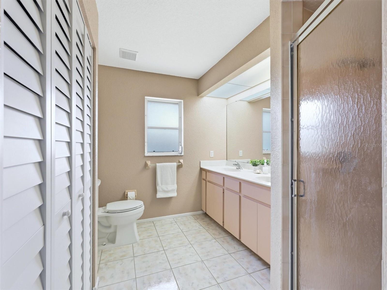 ROTONDA WEST BROADMOOR - Residential