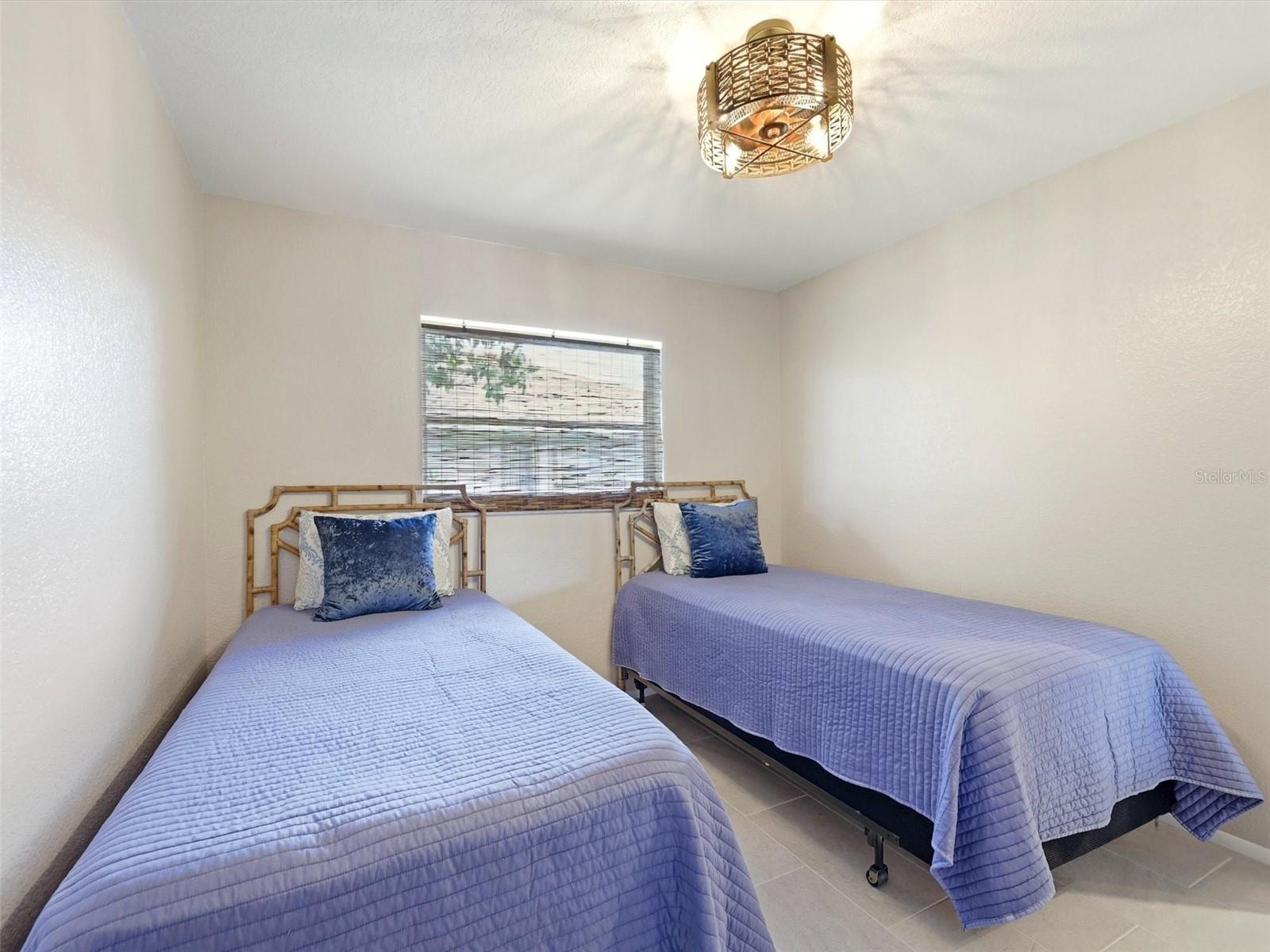 ROTONDA WEST BROADMOOR - Residential