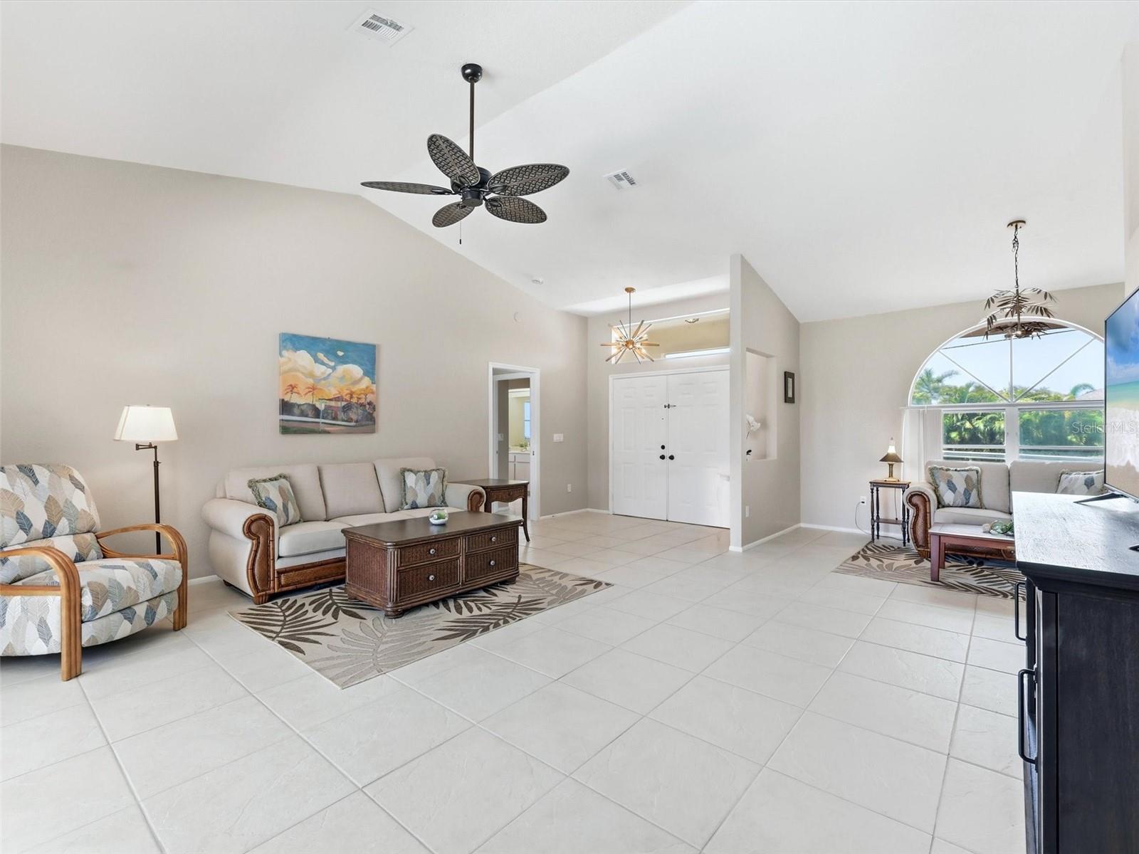 ROTONDA WEST BROADMOOR - Residential