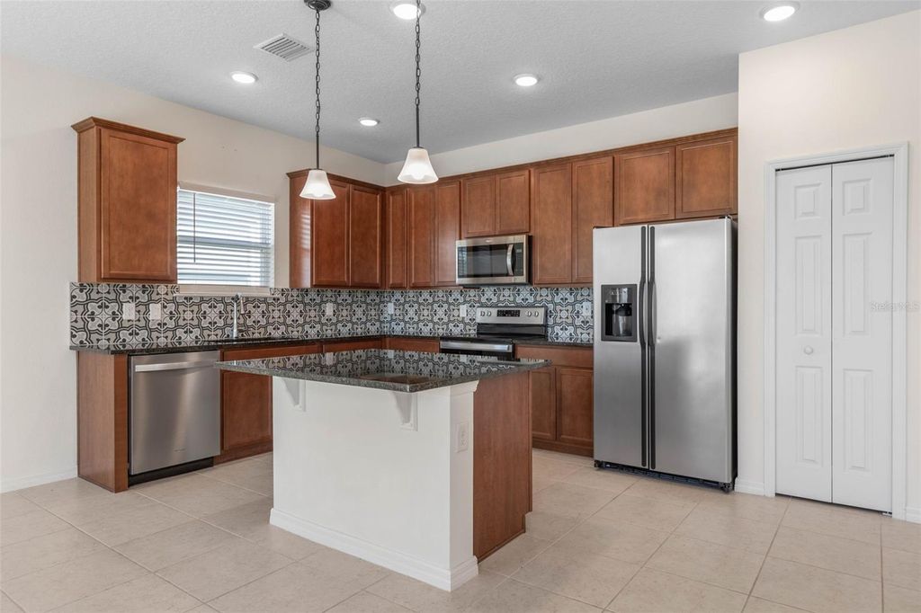 Photo of 3 Oakleaf Way, Palm Coast, FL 32137 (MLS # FC314752)