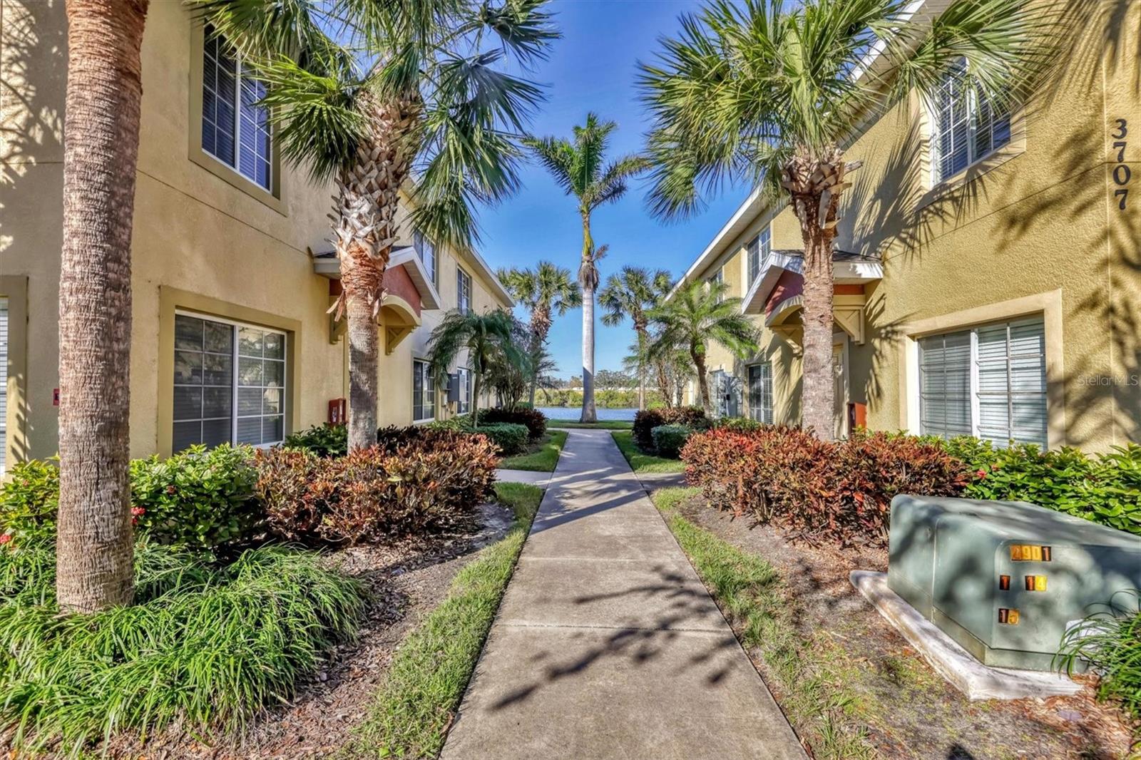 Welcome to this meticulously maintained 3-bedroom, 2 ½-bath townhouse offering water views from nearly every room and a reasonable monthly fee! The updated kitchen features beautiful stone countertops and sleek stainless-steel appliances. Recently painted and with fresh carpet throughout, this home feels brand new. The spacious layout offers plenty of natural light and a comfortable, welcoming atmosphere.
Enjoy the convenience of being just minutes from IMG Academy, State College of Florida, as well as a variety of dining, shopping, and entertainment options. A short drive takes you to the Gulf beaches, downtown Bradenton, and Sarasota for even more leisure and recreation. The community pool provides a relaxing place to unwind after a busy day.
Don’t miss out on this fantastic opportunity to own a well-appointed townhome in a prime location!