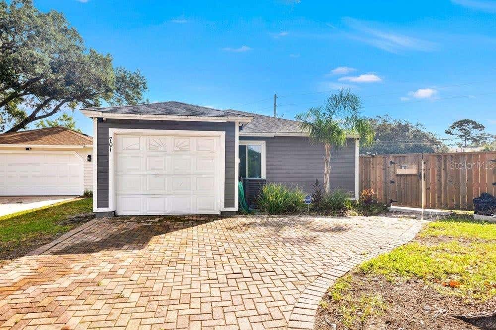 Photo of 701 Ashley Lane, Orlando, FL 32825 (MLS # O6430664)