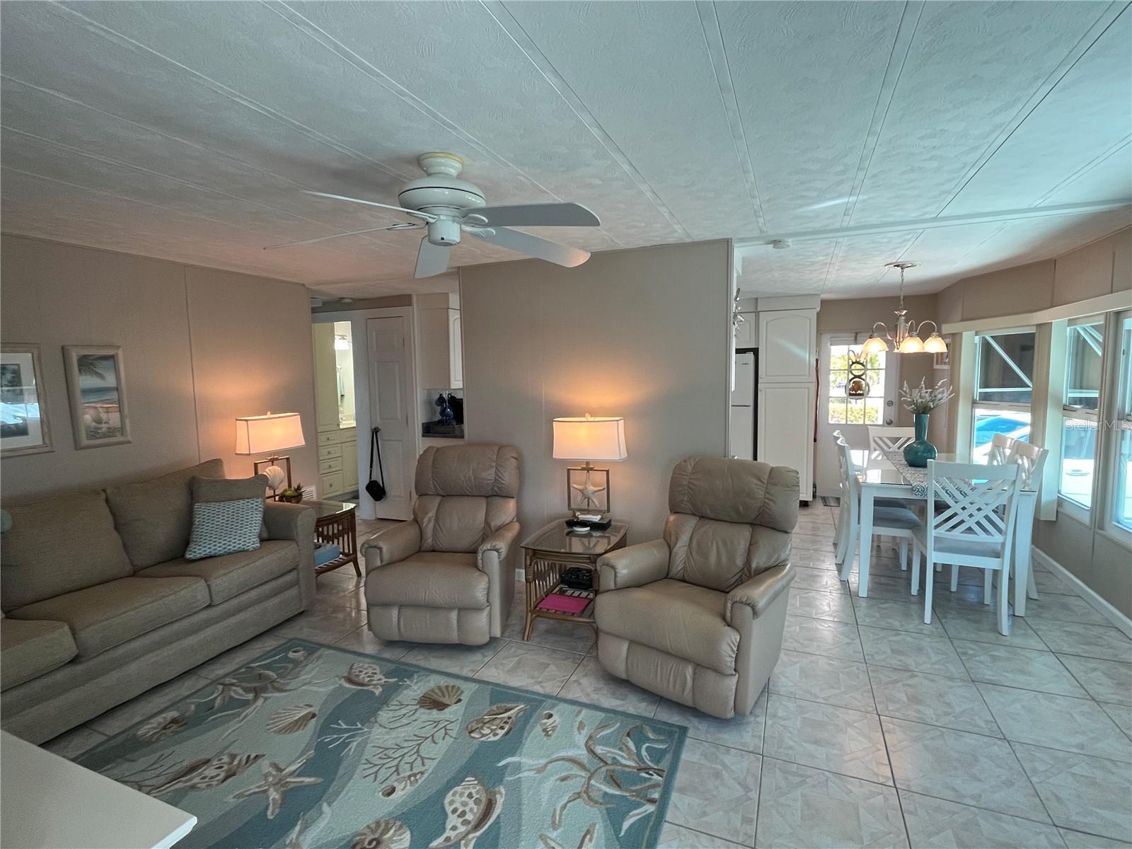 VENICE ISLE - Residential