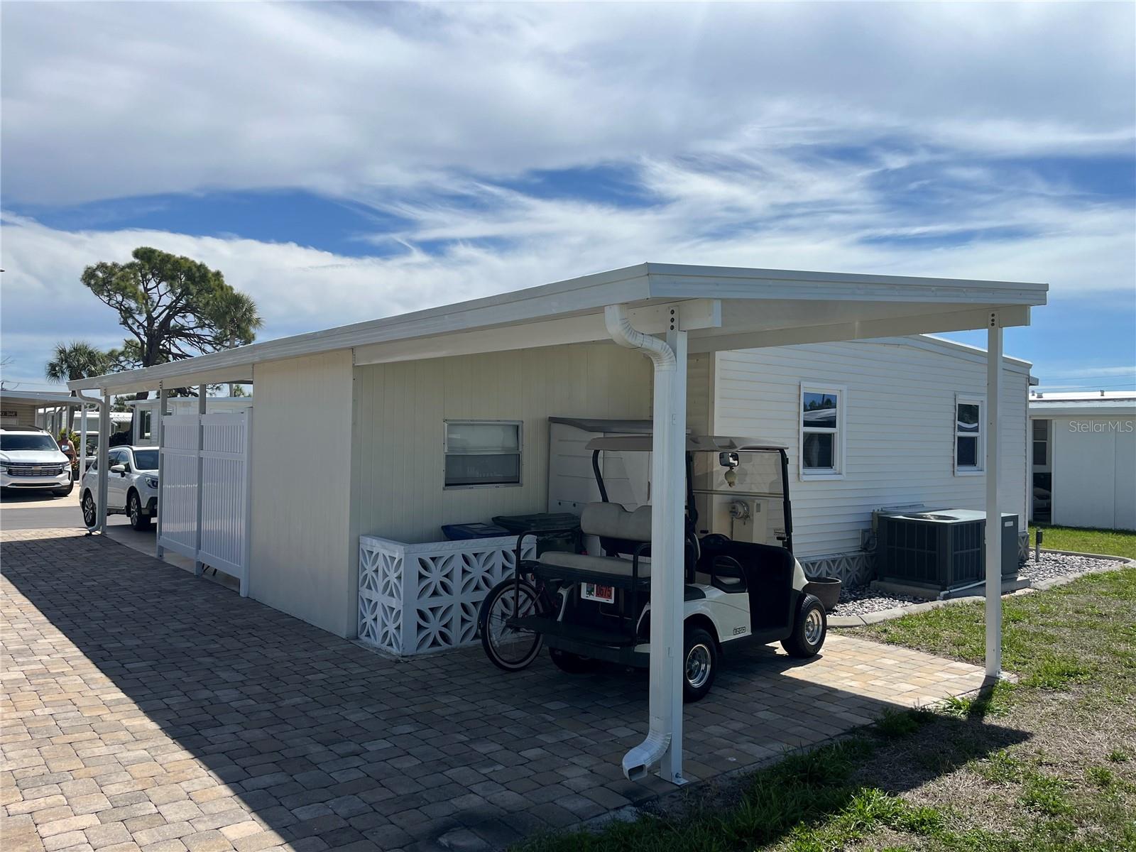 VENICE ISLE - Residential