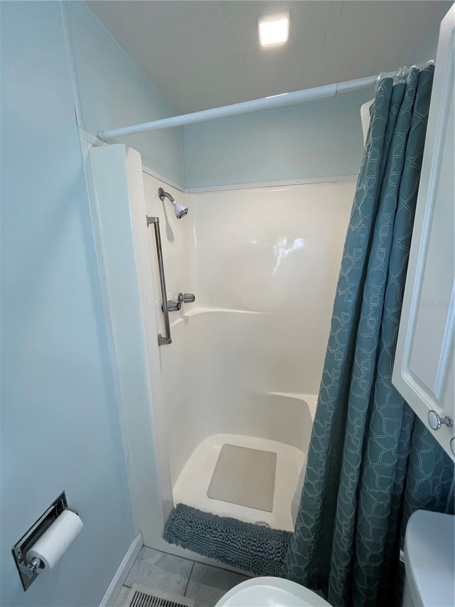 VENICE ISLE - Residential