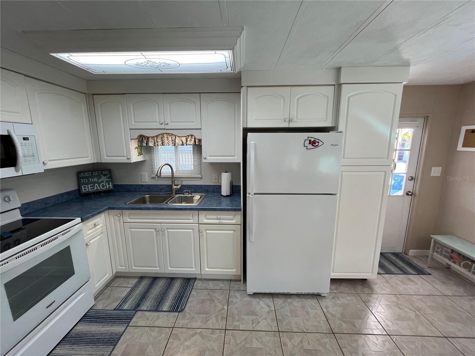 VENICE ISLE - Residential