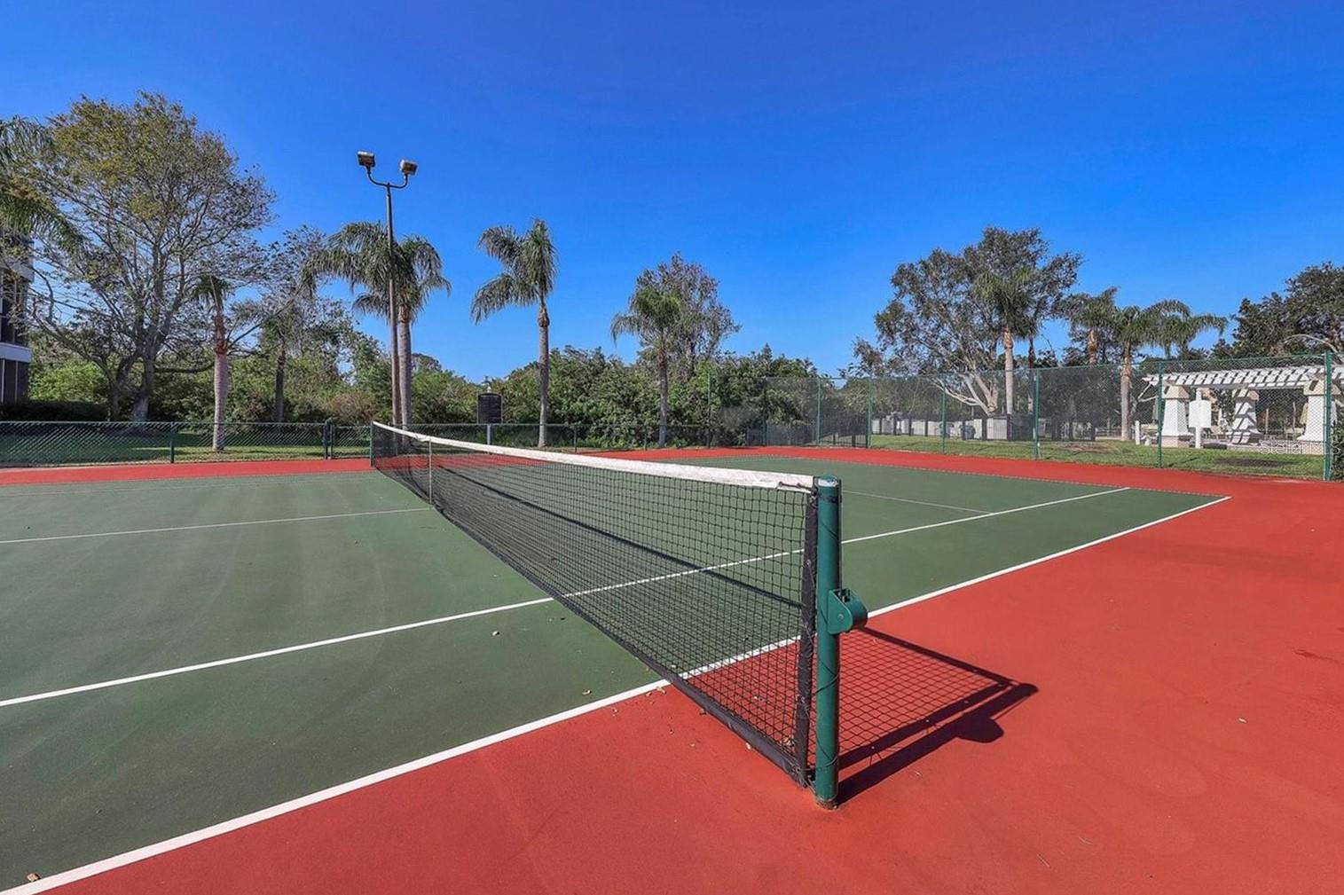 SERENADE ON PALMER RANCH - Residential