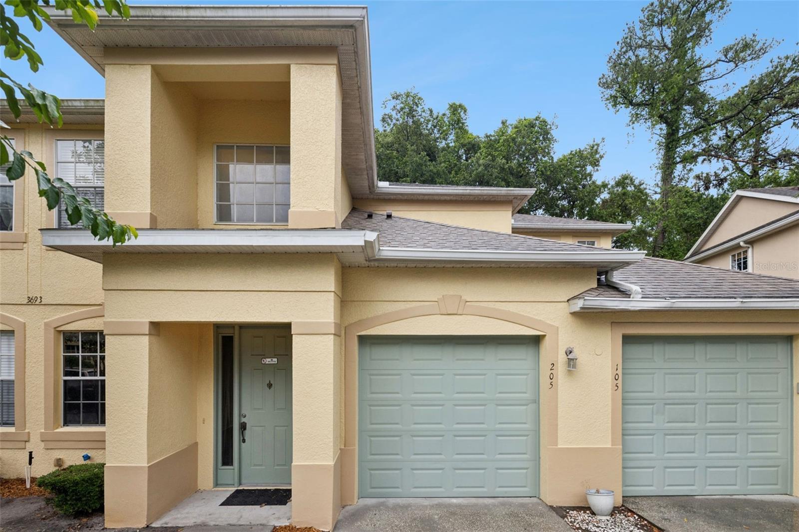 RIVER RUN COACH HOMES - Residential