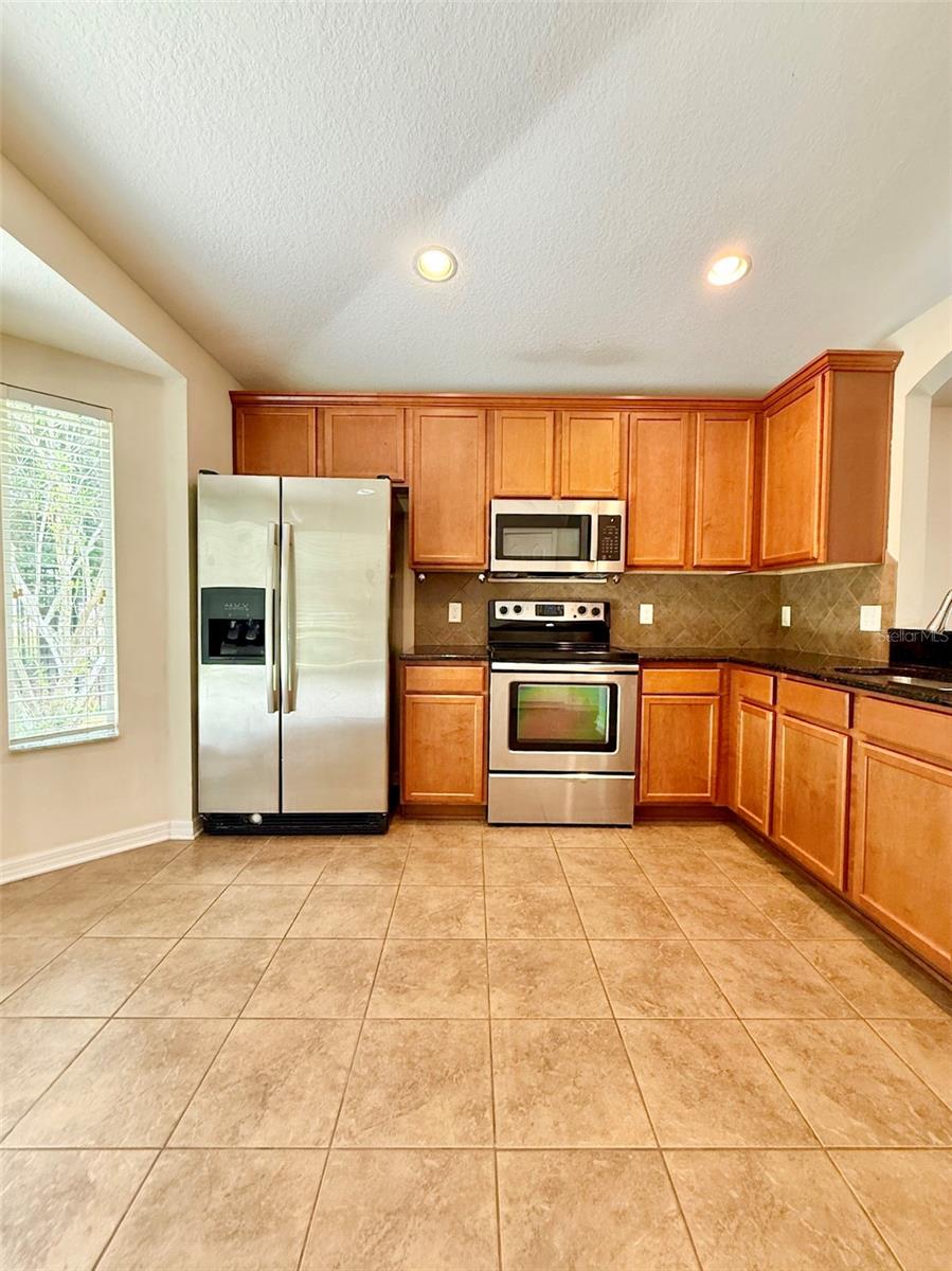 COUNTRY WALK INCREMENT A PH 1 - Residential Lease