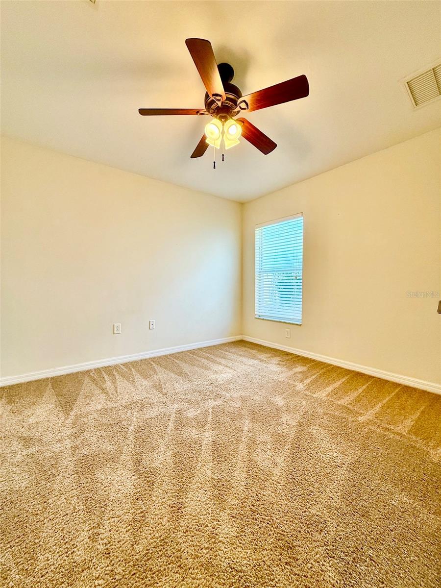 COUNTRY WALK INCREMENT A PH 1 - Residential Lease