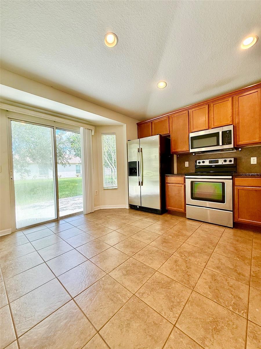 COUNTRY WALK INCREMENT A PH 1 - Residential Lease