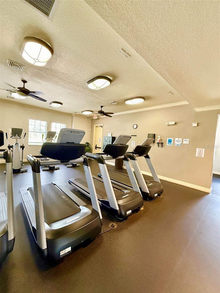 COUNTRY WALK INCREMENT A PH 1 - Residential Lease