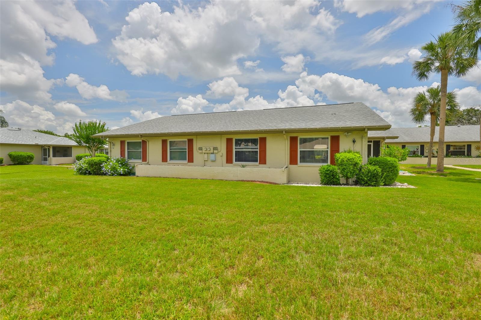 1905 CANTERBURY LANE 17
