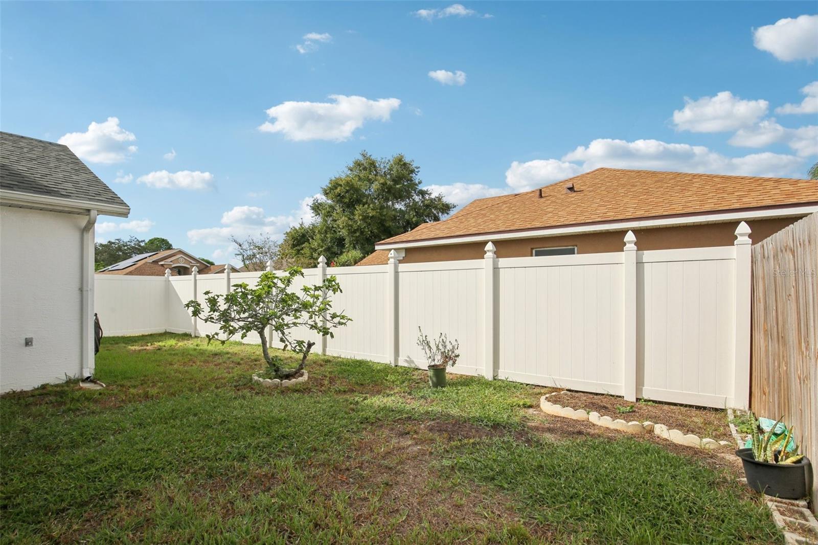 JASMINE TRAILS PH 03 - Residential
