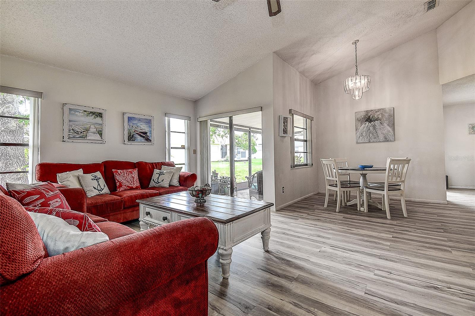 8913 WELSH WAY