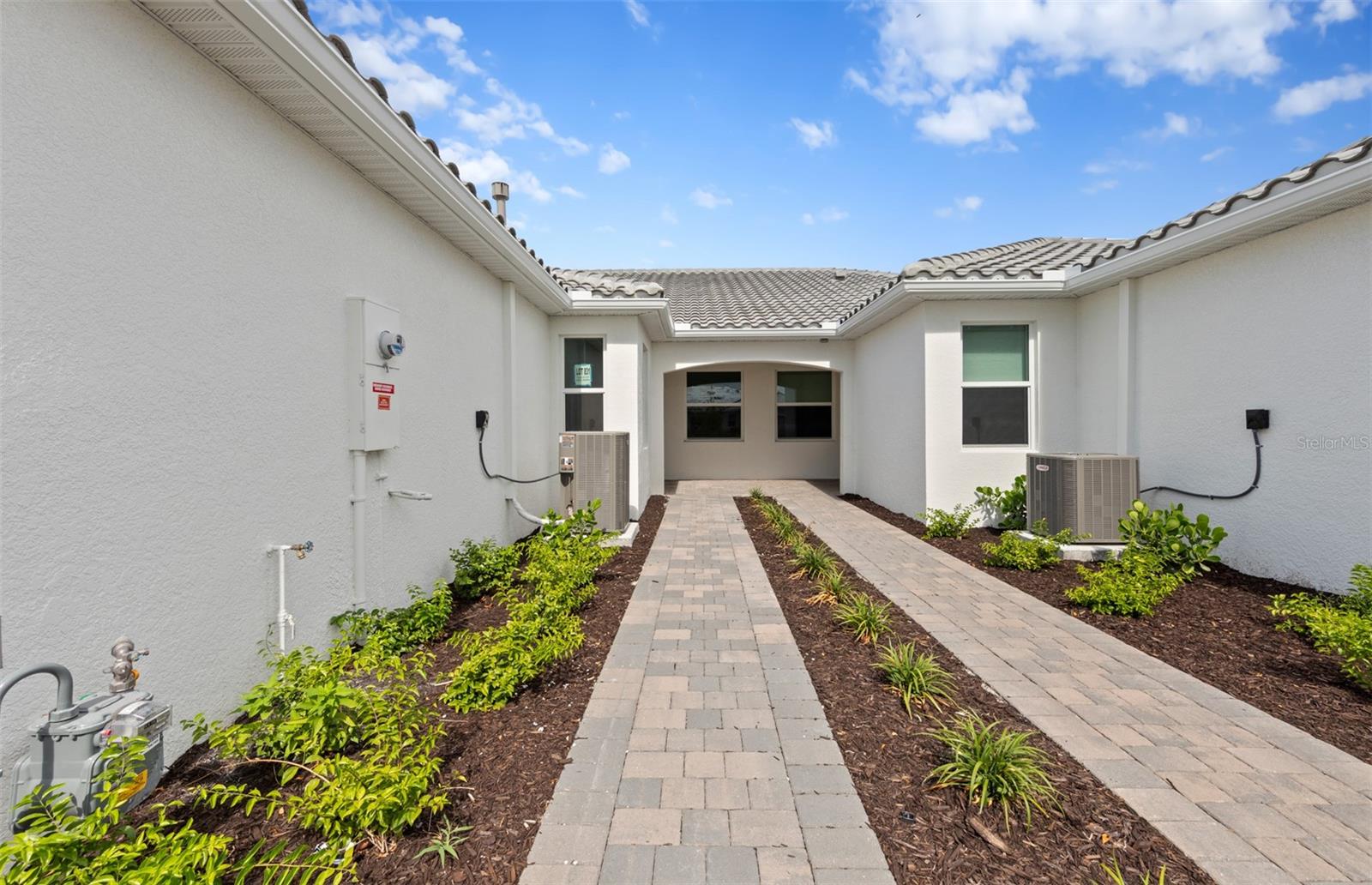 27108 CLAM SHELL COURT
