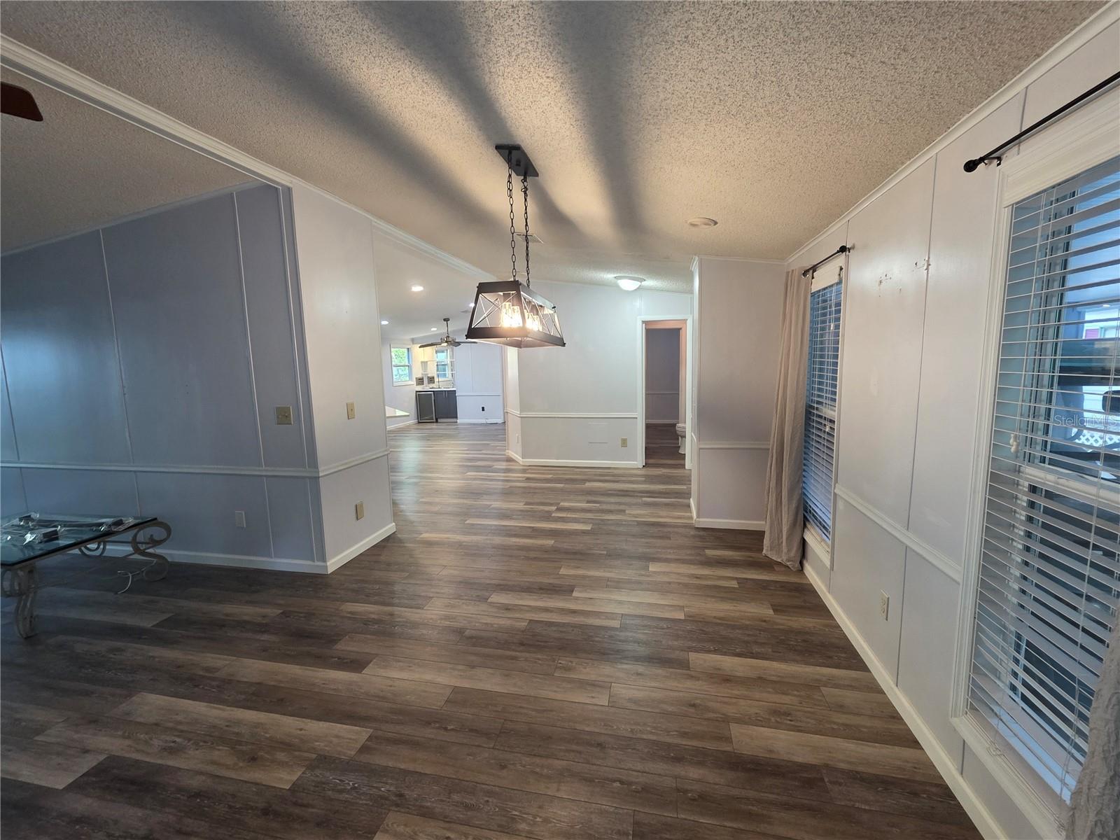 HIDDEN HILLS - Residential